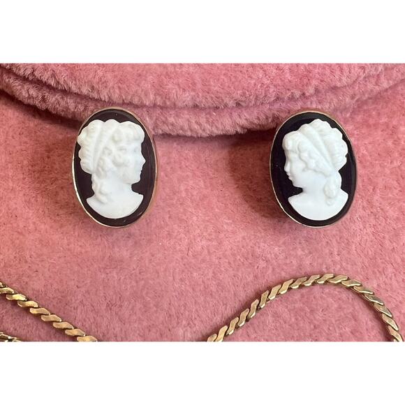 Vintage Van Dell 12K GF Cameo Lady Black Onyx Glass Necklace with Earrings - Picture 5 of 14